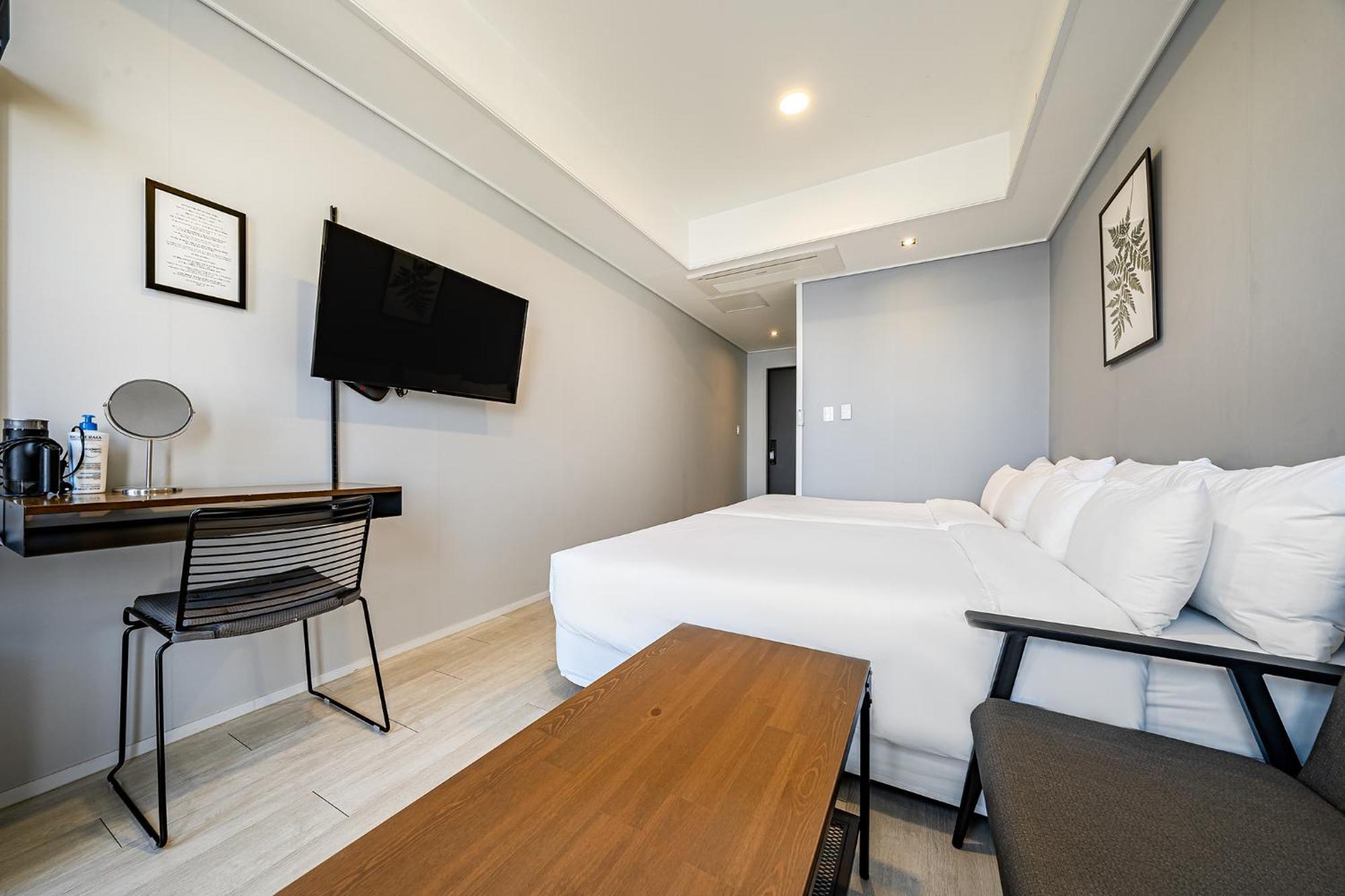 Stay Hostel ثوتْسو المظهر الخارجي الصورة