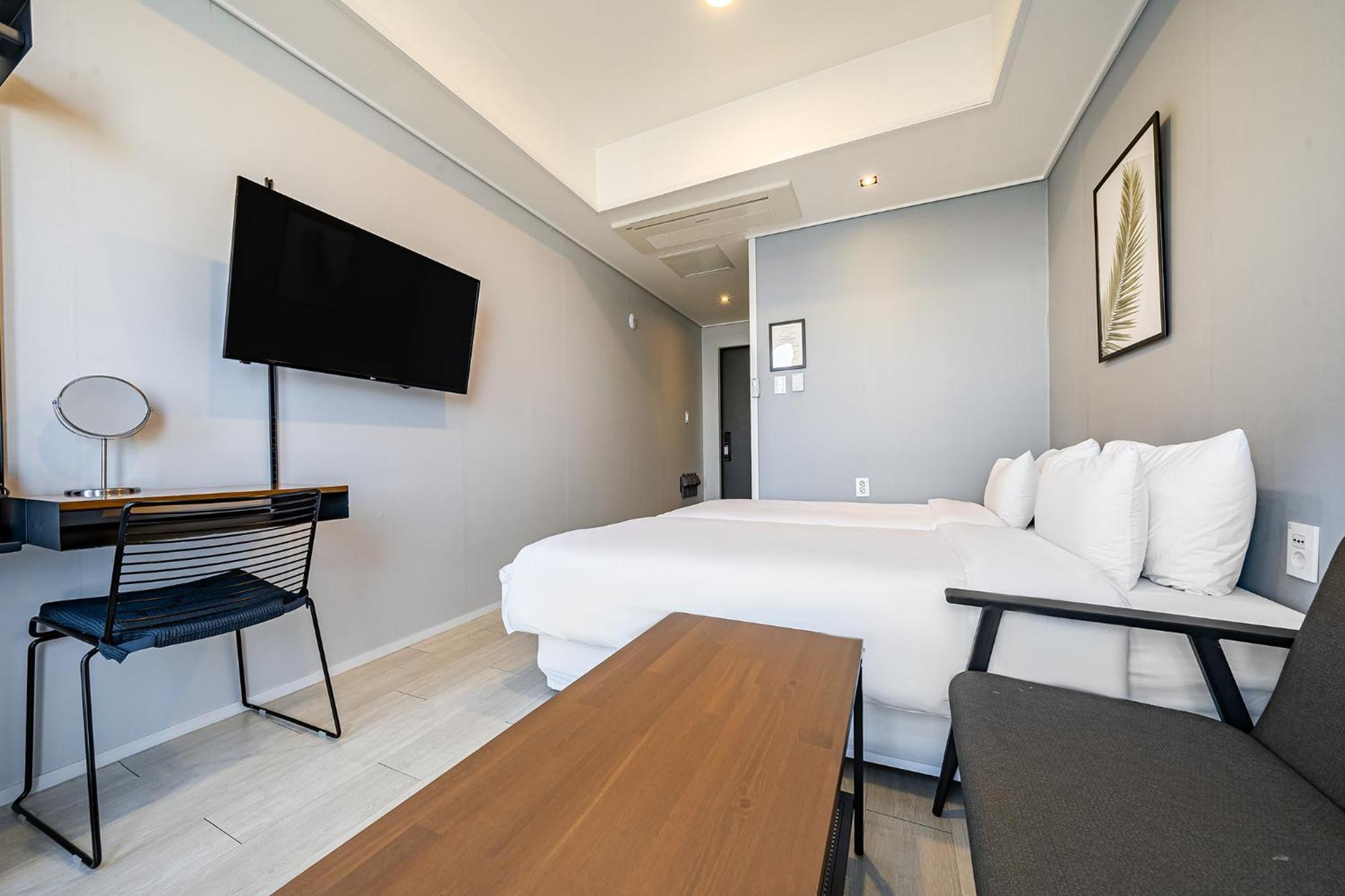 Stay Hostel ثوتْسو المظهر الخارجي الصورة