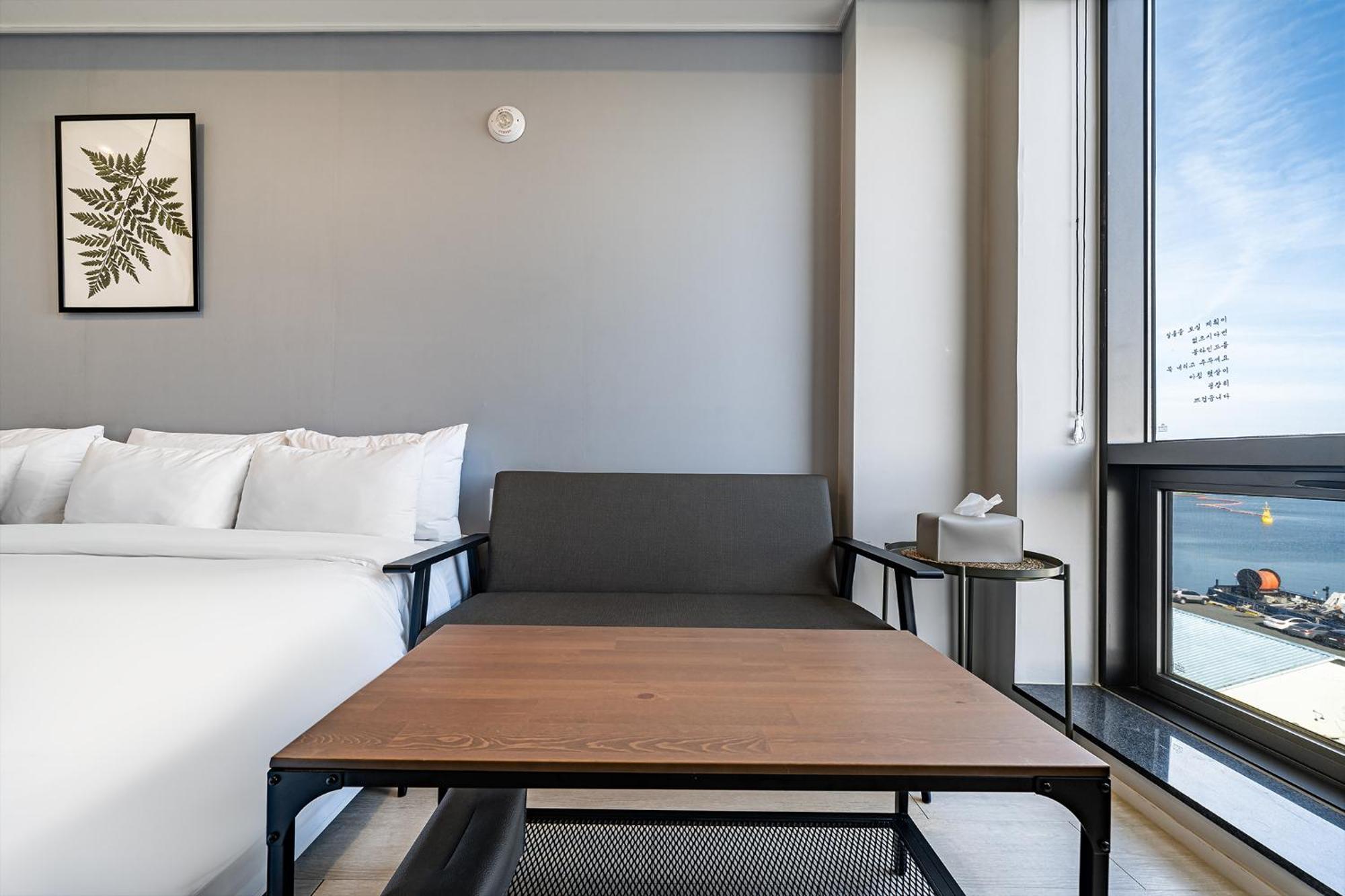 Stay Hostel ثوتْسو المظهر الخارجي الصورة